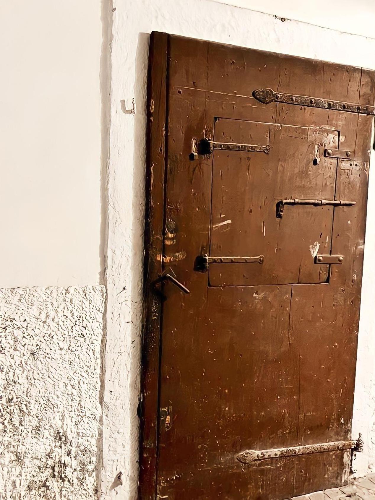 Gorizia Holiday Inn Rastello Suite Bagian luar foto